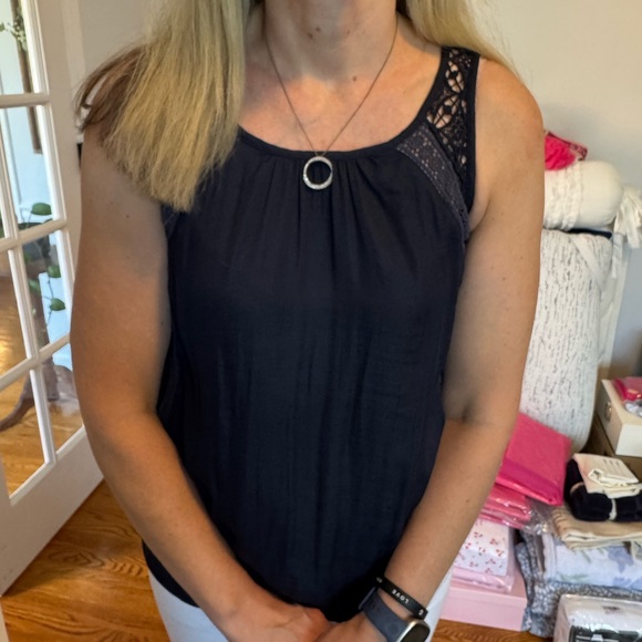 David Yurman Silver Circle Pendant Necklace with diamonds - Picture 6 of 6